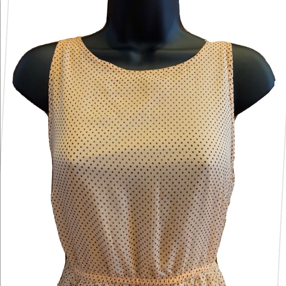 Flirty Peach Summer Dress With Sexy Back!! 😍 - Picture 6 of 8